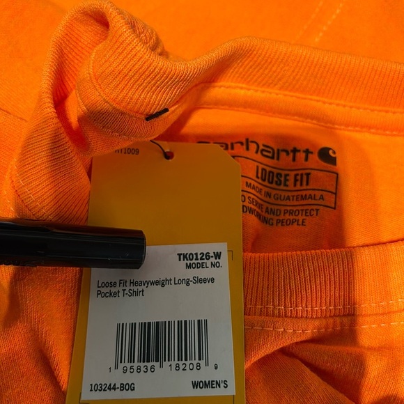 Carhartt Loose Fit Heavyweight, chest pocket, patch logo,rib knit cuff,,crewneck - Picture 7 of 9